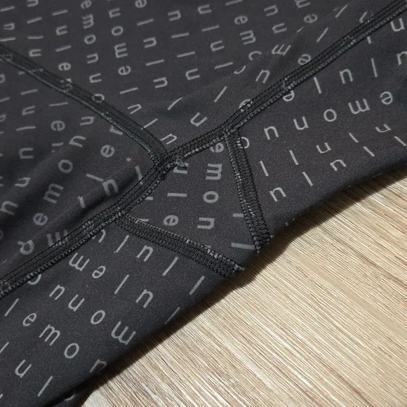 Lululemon Wunder Train High-Rise Tight 25" *Mirrorify Black Multi Size 10 - Picture 7 of 16